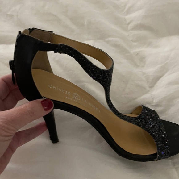 Chinese Laundry Heel’s - Picture 1 of 3
